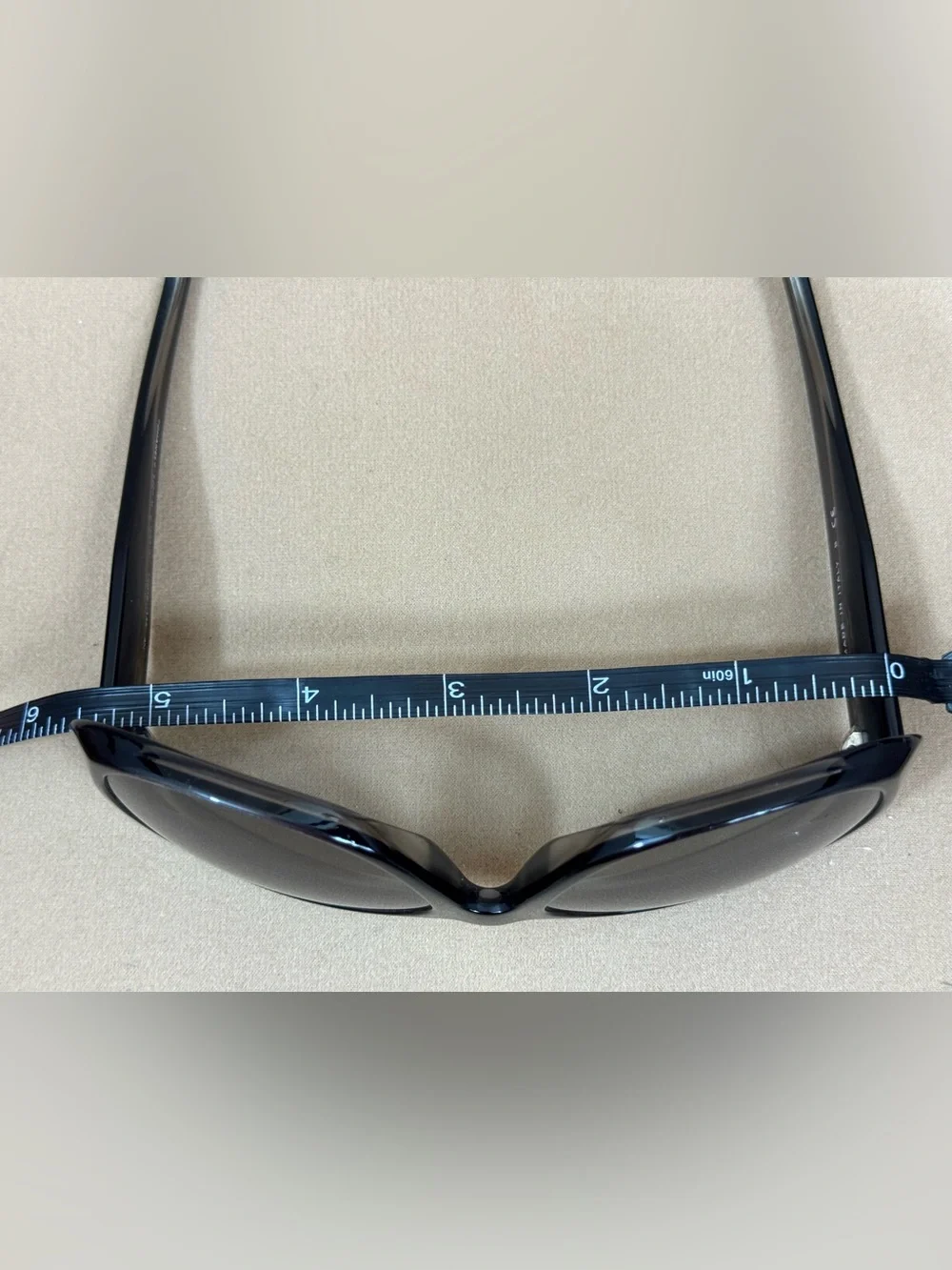 CHANEL Black Sunglasses with Iridescent CC Emblem